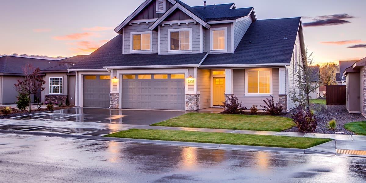 pexels-photo-186077 garage storage
