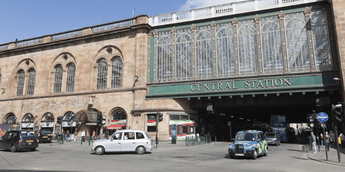 Glasgow Central Station Getting to storage vault by train