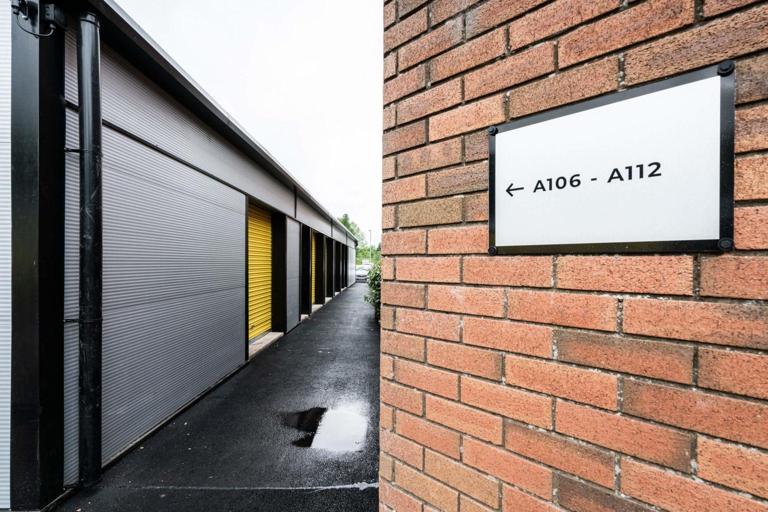 Where Can I Find SelfStorage in Livingston? Storage Vault