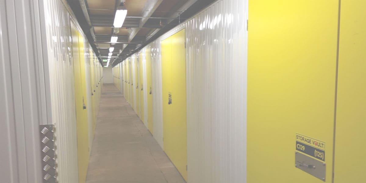 Storage units for moving house storage